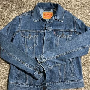 Levi’s Blue Jean Jacket NWOT Never Worn